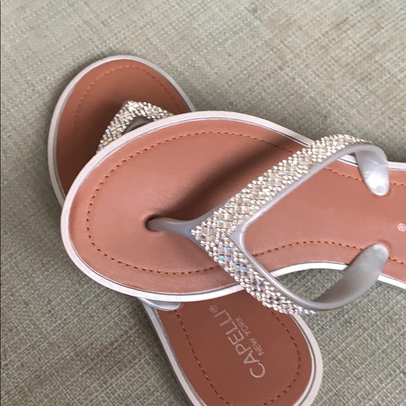 Shoes - Picture 4 of 4